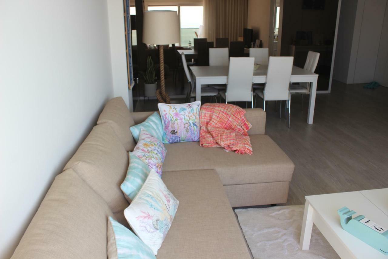 Front Beach Apartment Povoa de Varzim Exterior photo